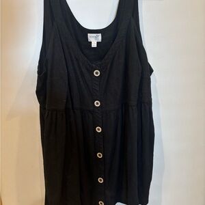 Terra & Sky Black Sleeveless Button-Down Top